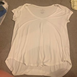 White American Eagle V Neck